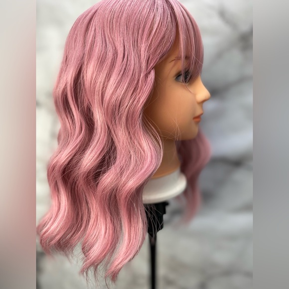 Pink Short Bob Wig - Picture 4 of 11